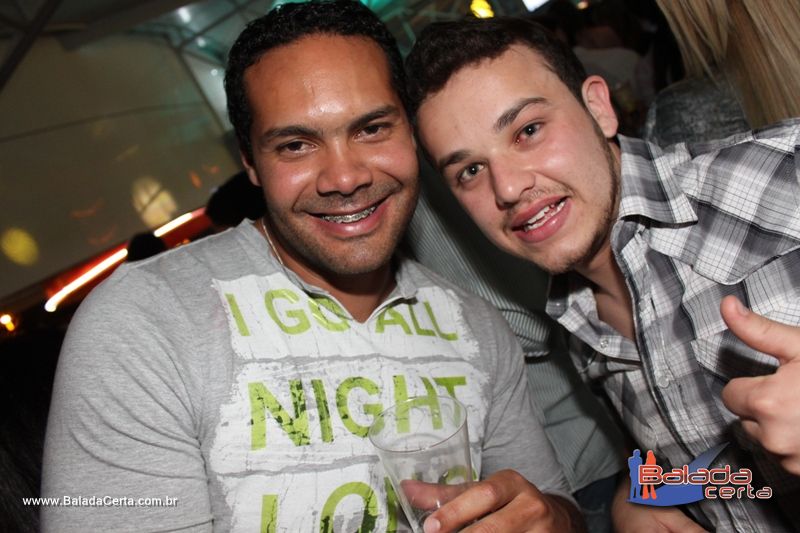 Balada: Fotos de Sexta na Plataforma do Choop na Cidade do Automovel - DF