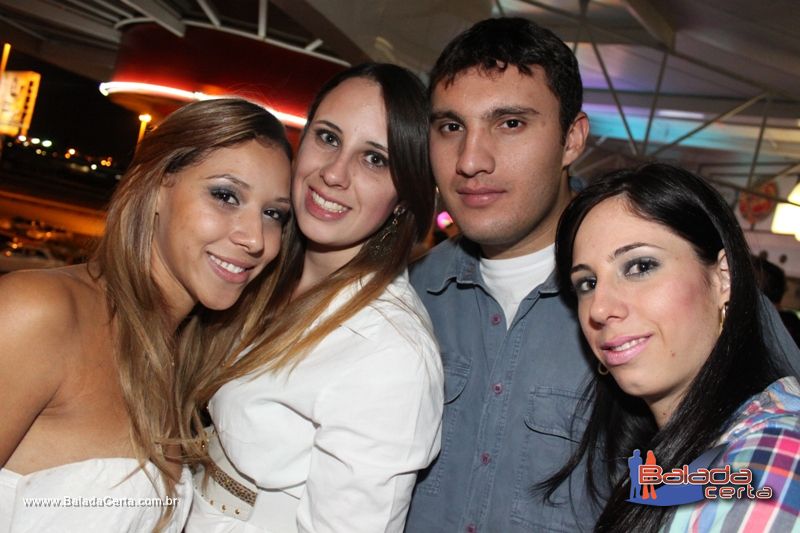 Balada: Fotos de Sexta na Plataforma do Choop na Cidade do Automovel - DF