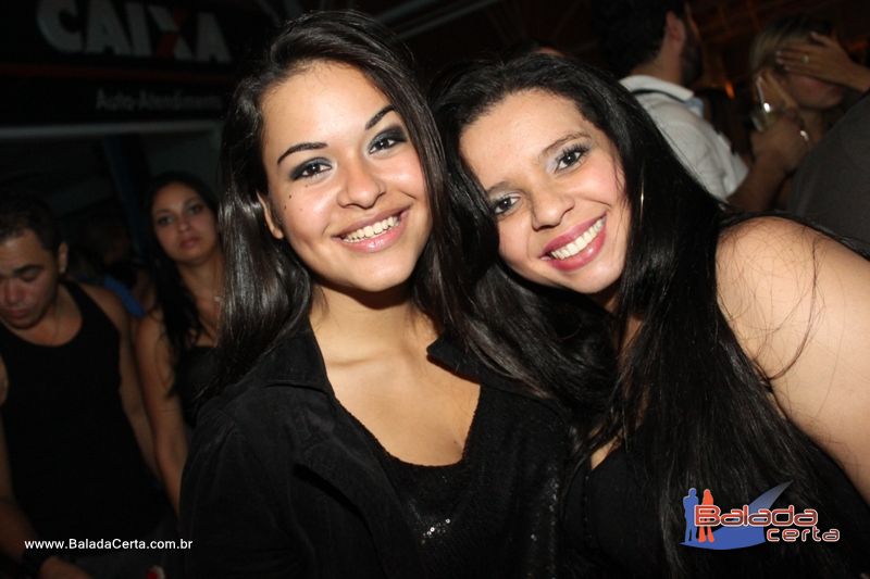 Balada: Fotos de Sexta na Plataforma do Choop na Cidade do Automovel - DF