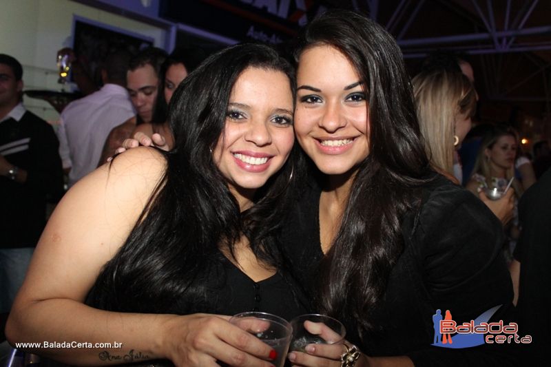 Balada: Fotos de Sexta na Plataforma do Choop na Cidade do Automovel - DF