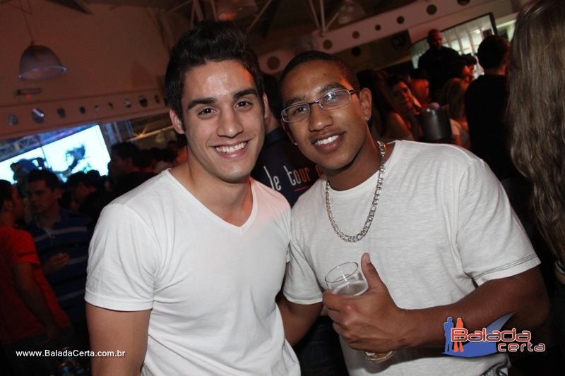 Balada: Fotos de Sexta na Plataforma do Choop na Cidade do Automovel - DF