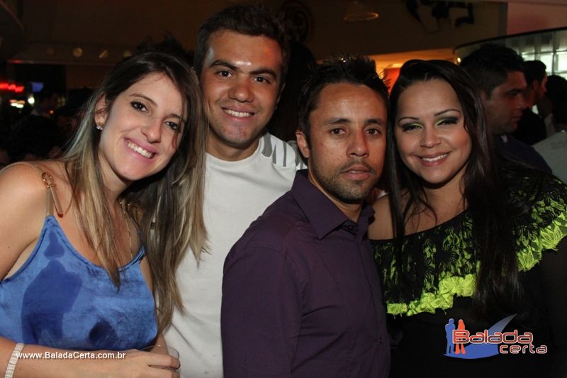 Balada: Fotos de Sexta na Plataforma do Choop na Cidade do Automovel - DF