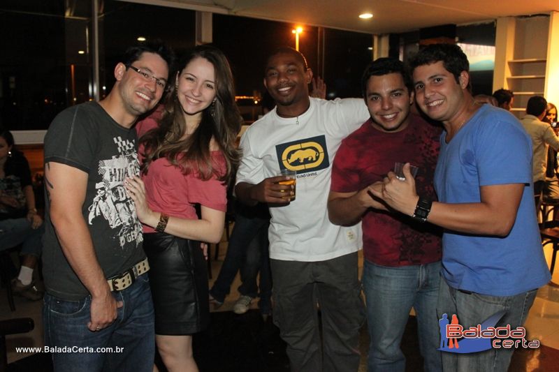 Balada: Fotos de Sexta na Plataforma do Choop na Cidade do Automovel - DF