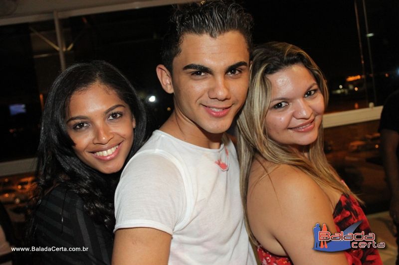 Balada: Fotos de Sexta na Plataforma do Choop na Cidade do Automovel - DF