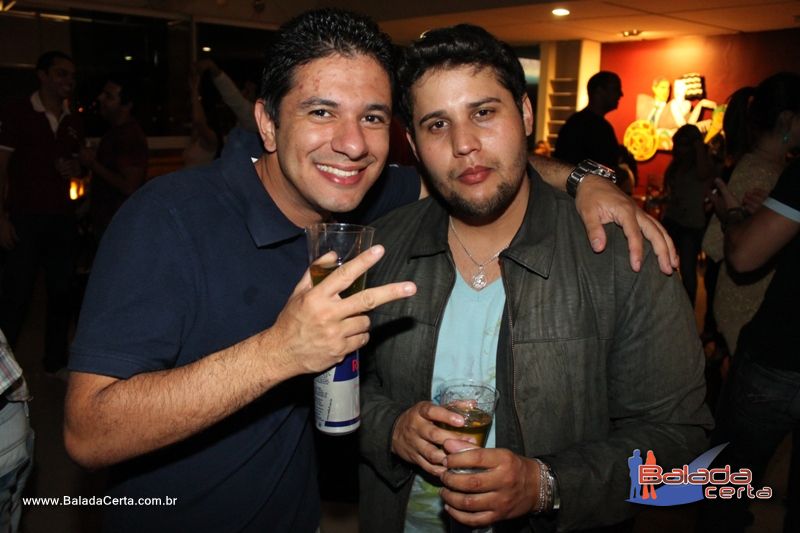 Balada: Fotos de Sexta na Plataforma do Choop na Cidade do Automovel - DF