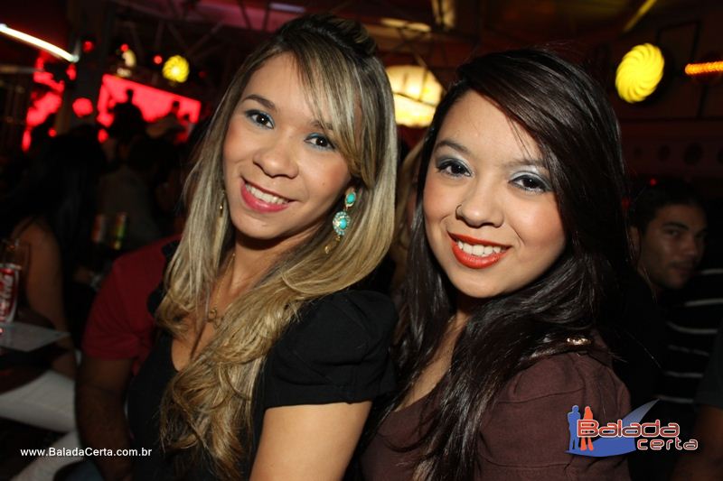 Balada: Fotos de Sexta na Plataforma do Choop na Cidade do Automovel - DF
