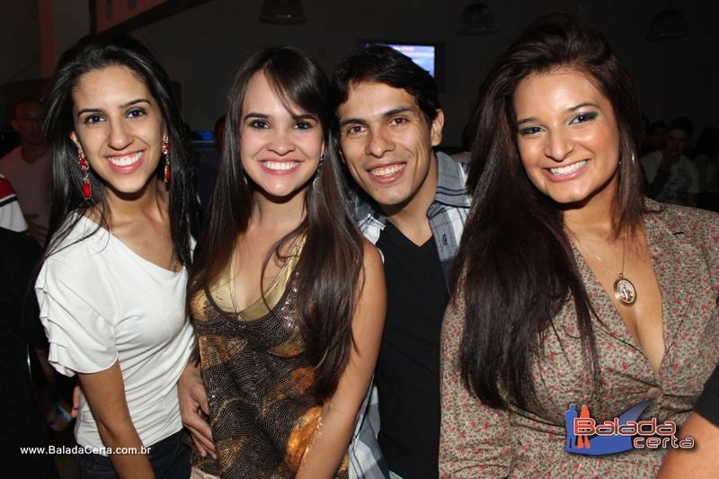 Balada: Fotos de Sexta na Plataforma do Choop na Cidade do Automovel - DF