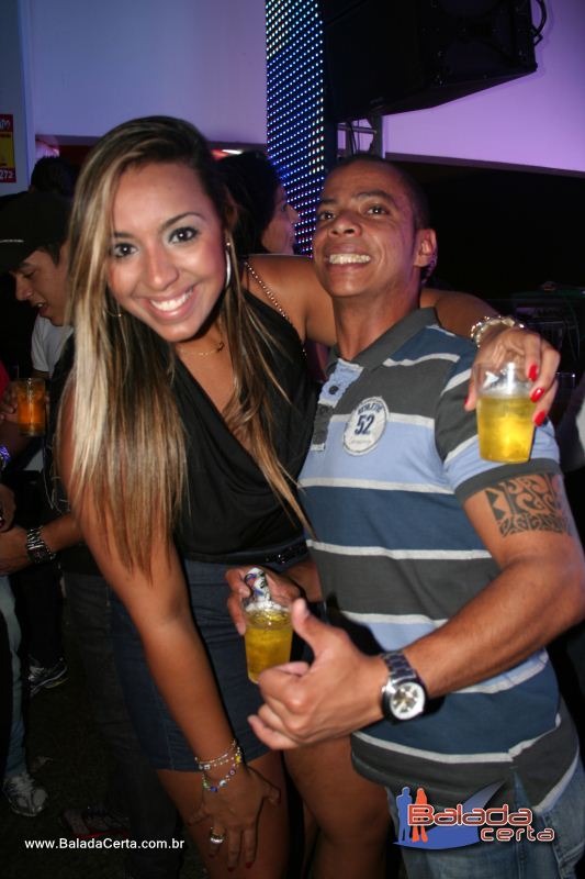 Balada: Fotos de Sexta na Plataforma do Choop na Cidade do Automovel - DF