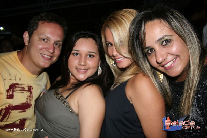 Balada: Fotos de Sexta na Plataforma do Choop na Cidade do Automovel - DF