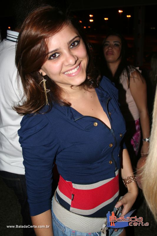 Balada: Fotos de Sexta na Plataforma do Choop na Cidade do Automovel - DF