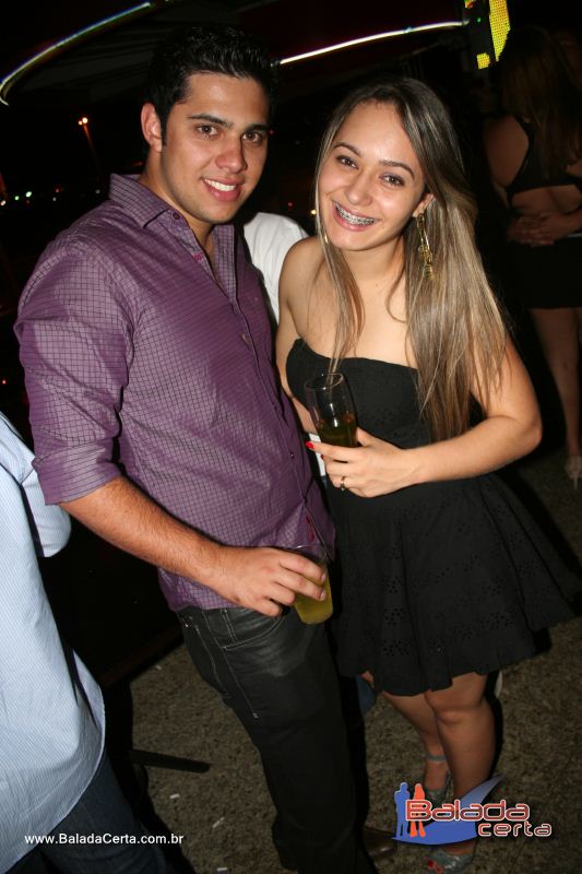 Balada: Fotos de Sexta na Plataforma do Choop na Cidade do Automovel - DF