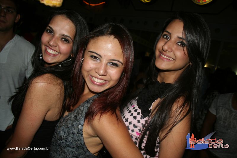 Balada: Fotos de Sexta na Plataforma do Choop na Cidade do Automovel - DF