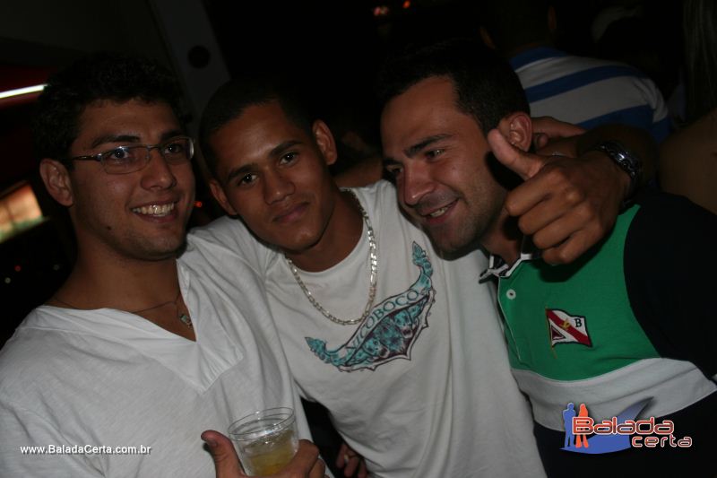 Balada: Fotos de Sexta na Plataforma do Choop na Cidade do Automovel - DF