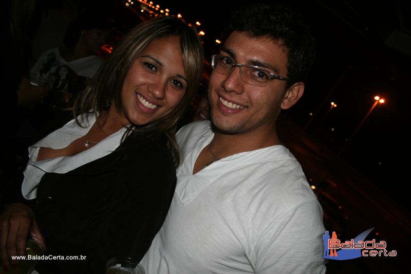 Balada: Fotos de Sexta na Plataforma do Choop na Cidade do Automovel - DF