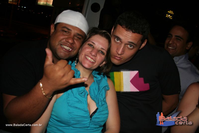 Balada: Fotos de Sexta na Plataforma do Choop na Cidade do Automovel - DF