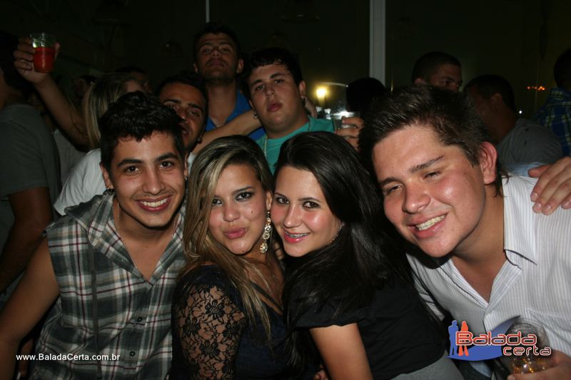 Balada: Fotos de Sexta na Plataforma do Choop na Cidade do Automovel - DF