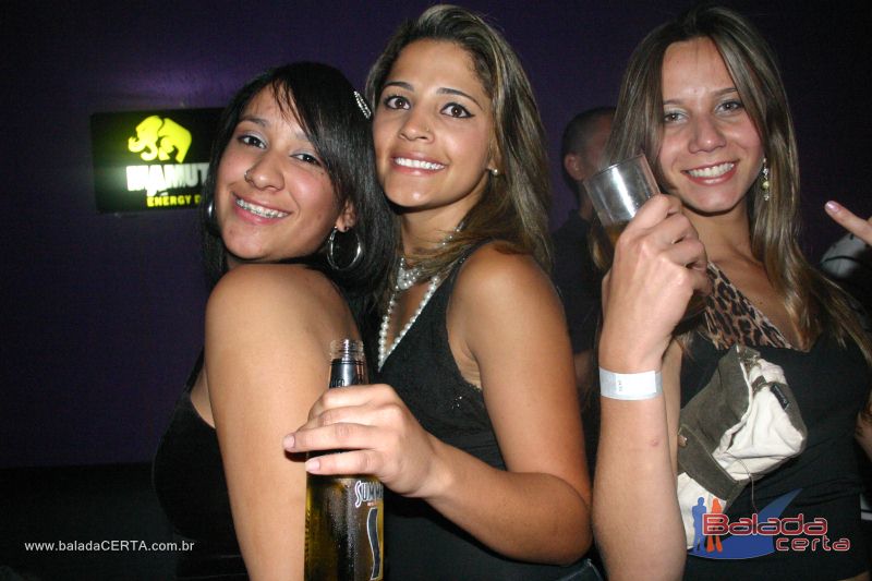 Balada: Fotos de Sexta na Dan Heaven em �guas Claras - DF
