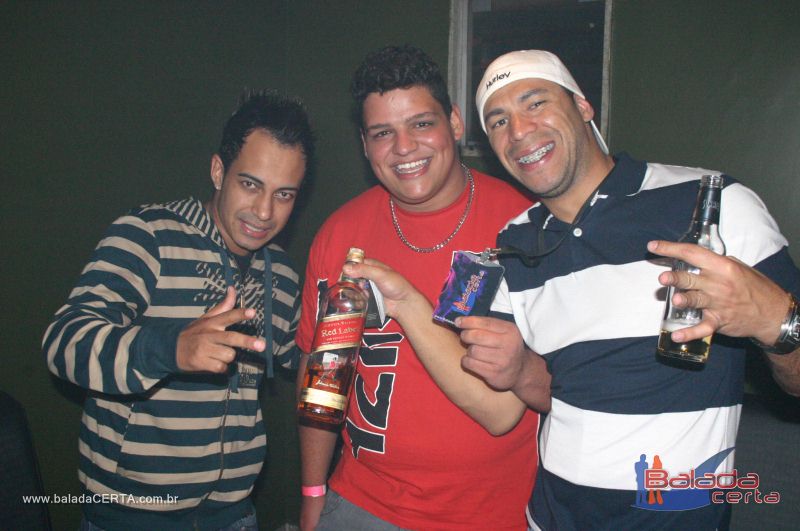 Balada: Fotos de Sexta na Dan Heaven em �guas Claras - DF