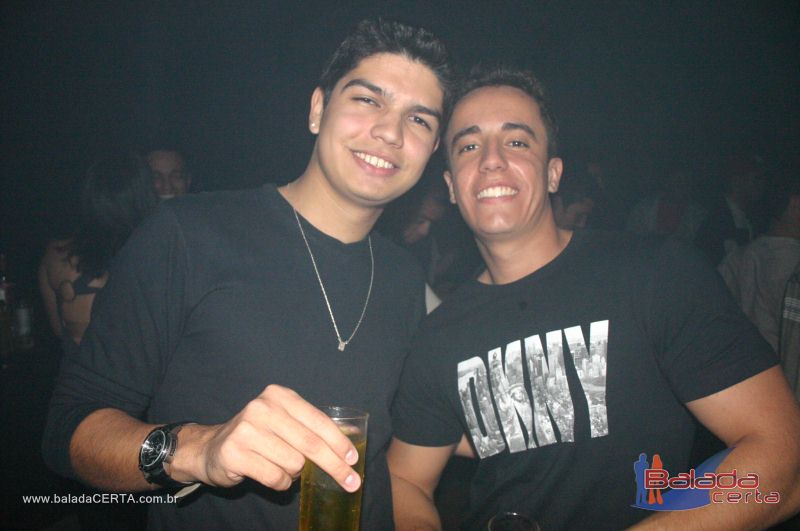Balada: Fotos de Sexta na Dan Heaven em �guas Claras - DF