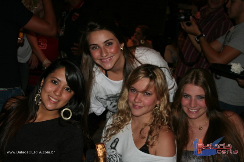 Balada: Fotos de ter�a no Moinho 56 em Taguatinga - DF