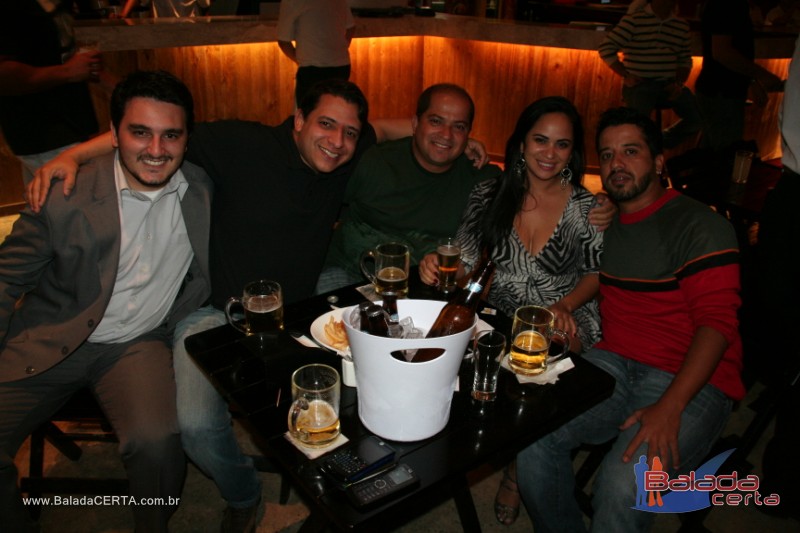 Balada: Fotos de ter�a no Moinho 56 em Taguatinga - DF