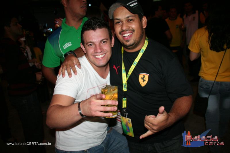 Balada: Fotos de segunda no Moinho 56 em Taguatinga Norte - DF