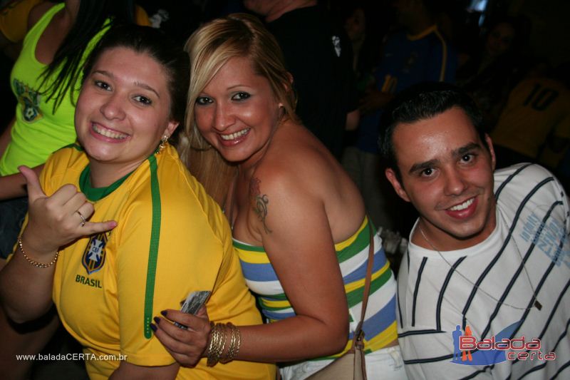 Balada: Fotos de segunda no Moinho 56 em Taguatinga Norte - DF