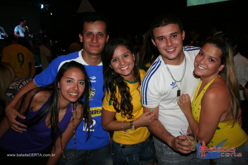 Balada: Fotos de segunda no Moinho 56 em Taguatinga Norte - DF
