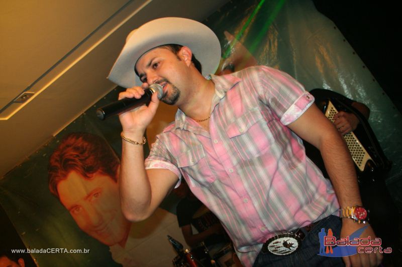 Balada: Fotos de s�bado no Canec�o no Gama - DF