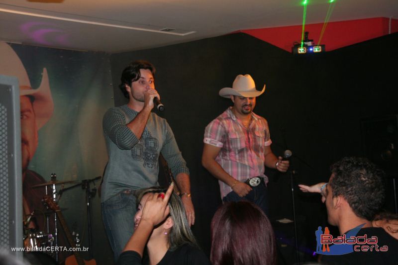 Balada: Fotos de s�bado no Canec�o no Gama - DF