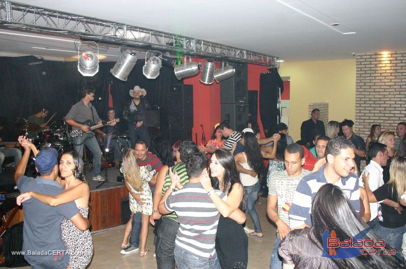 Balada: Fotos de quinta no Canec�o no Gama - DF