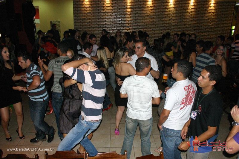 Balada: Fotos de quinta no Canec�o no Gama - DF