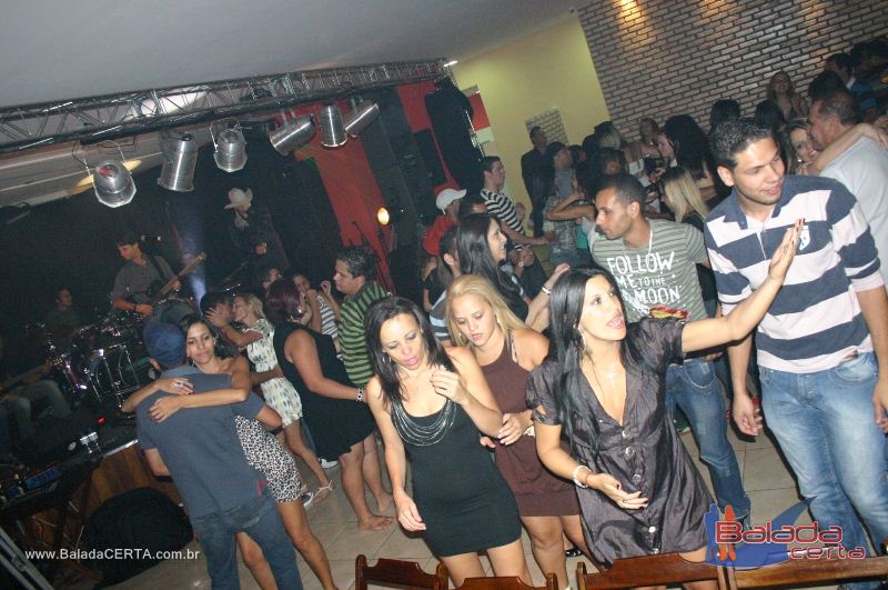 Balada: Fotos de quinta no Canec�o no Gama - DF