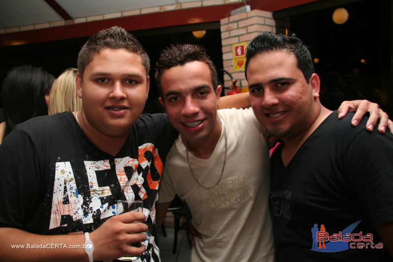 Balada: Fotos de ter�a no Barril 66 em �guas Claras - DF