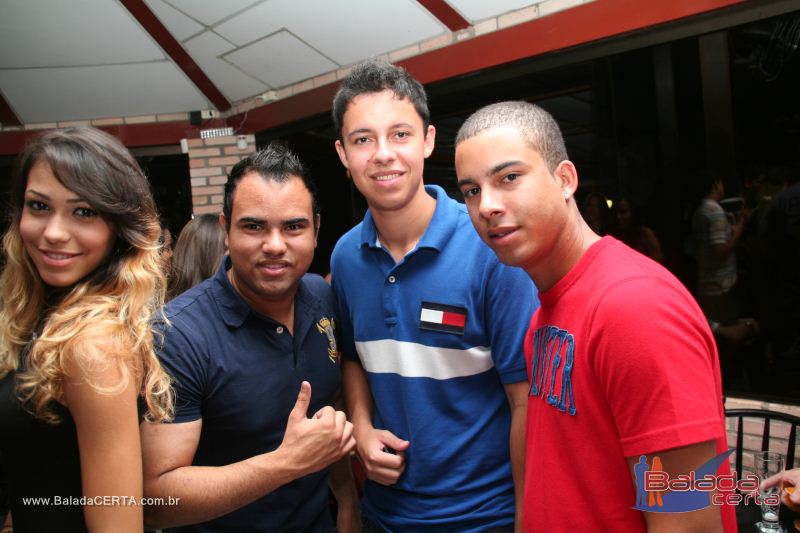 Balada: Fotos de ter�a no Barril 66 em �guas Claras - DF