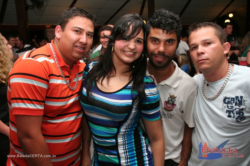 Balada: Fotos de ter�a no Barril 66 em �guas Claras - DF