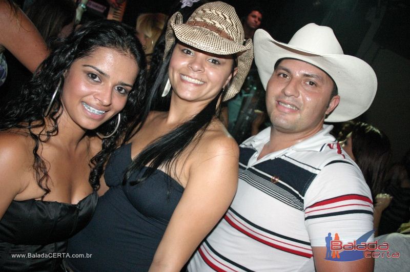 Balada: Fotos de sexta no Planeta Country em �guas Claras - DF
