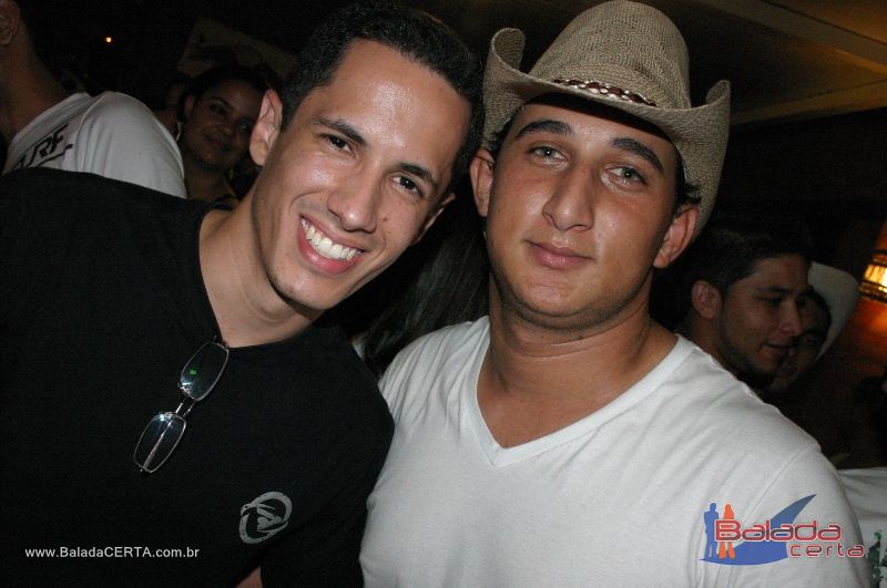 Balada: Fotos de sexta no Planeta Country em �guas Claras - DF