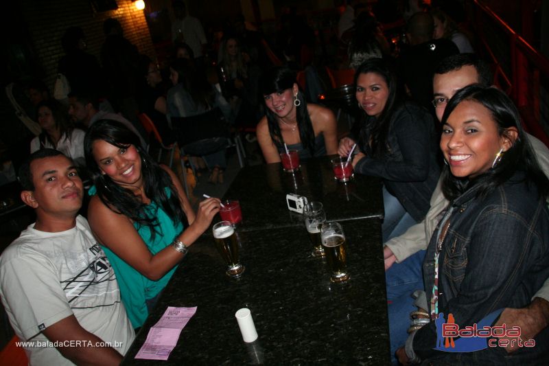 Balada: Fotos de sexta na Roda do Chopp no N�cleo Bandeirante - DF