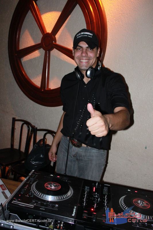 Balada: Fotos de quarta na Roda do Chopp no N�cleo Bandeirante - DF
