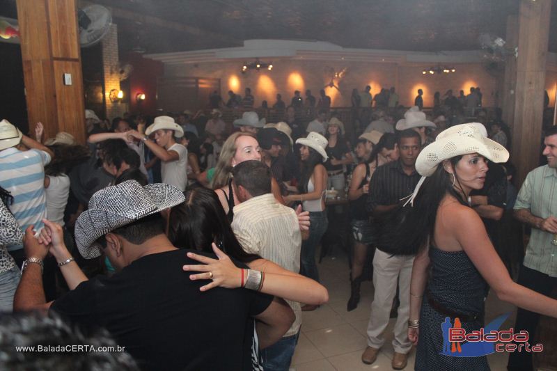 Balada: Fotos de quarta na Roda do Chopp no N�cleo Bandeirante - DF