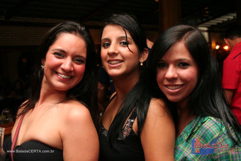 Balada: Fotos de quinta na Roda do Chopp no N�cleo Bandeirante - DF