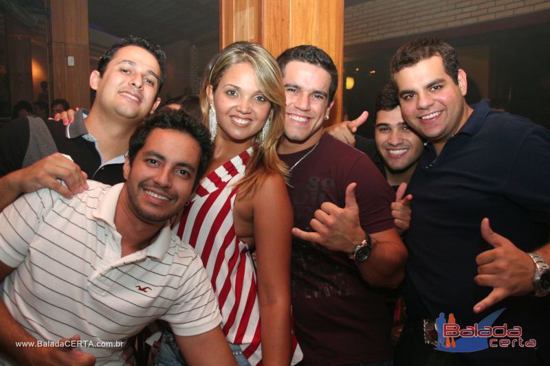 Balada: Fotos de quinta na Roda do Chopp no N�cleo Bandeirante - DF