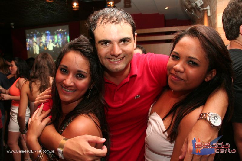 Balada: Fotos de quinta na Roda do Chopp no N�cleo Bandeirante - DF