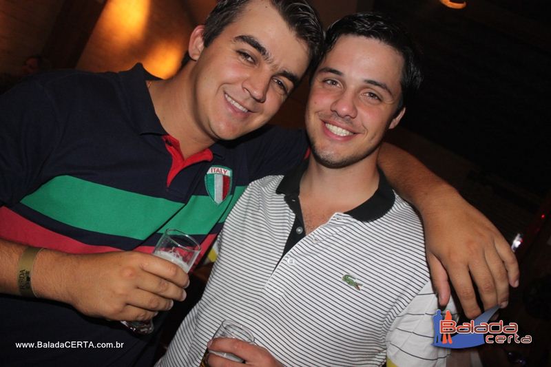 Balada: Fotos de s�bado na Roda do Chopp no N�cleo Bandeirante - DF