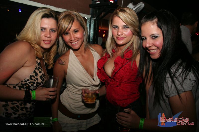 Balada: Fotos de quinta na Choperia do Cowboy na Vicente Pires - DF