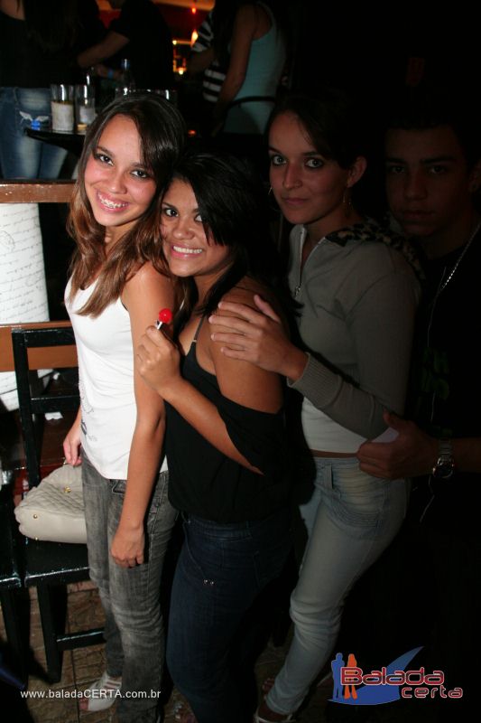 Balada: Fotos de quinta na Choperia do Cowboy na Vicente Pires - DF