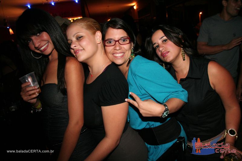 Balada: Fotos de quinta na Choperia do Cowboy na Vicente Pires - DF