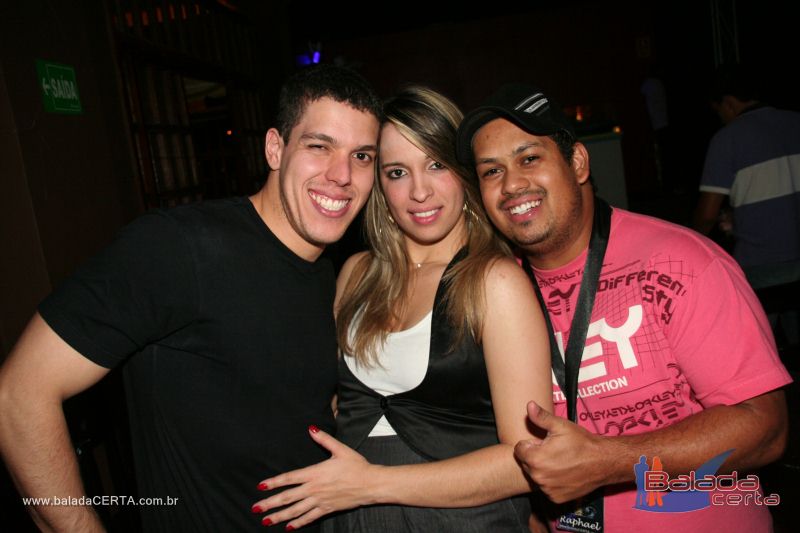 Balada: Fotos de quinta na Choperia do Cowboy na Vicente Pires - DF