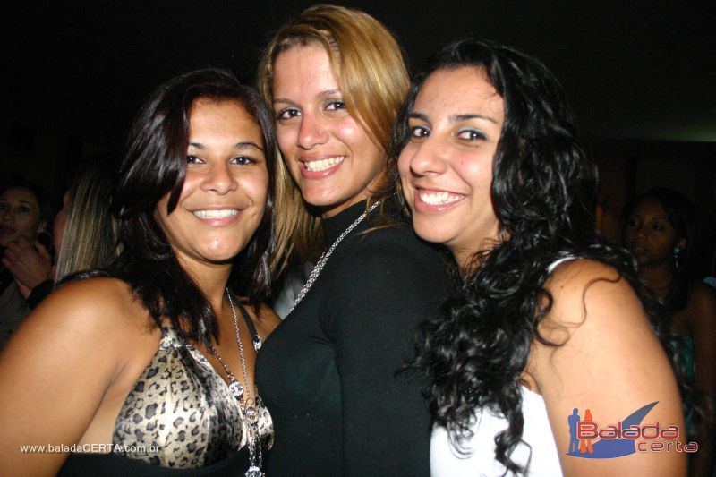 Balada: Fotos de s�bado no Ca	�apa em Valpara�zo - GO